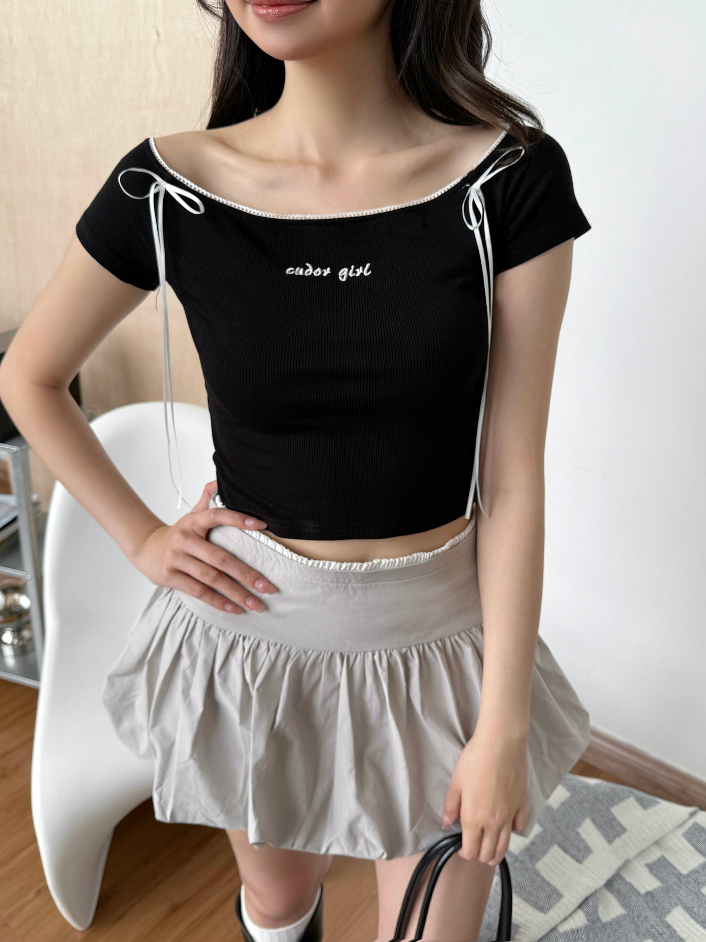 Violetta Ribbon Short Sleeve Top (Black)