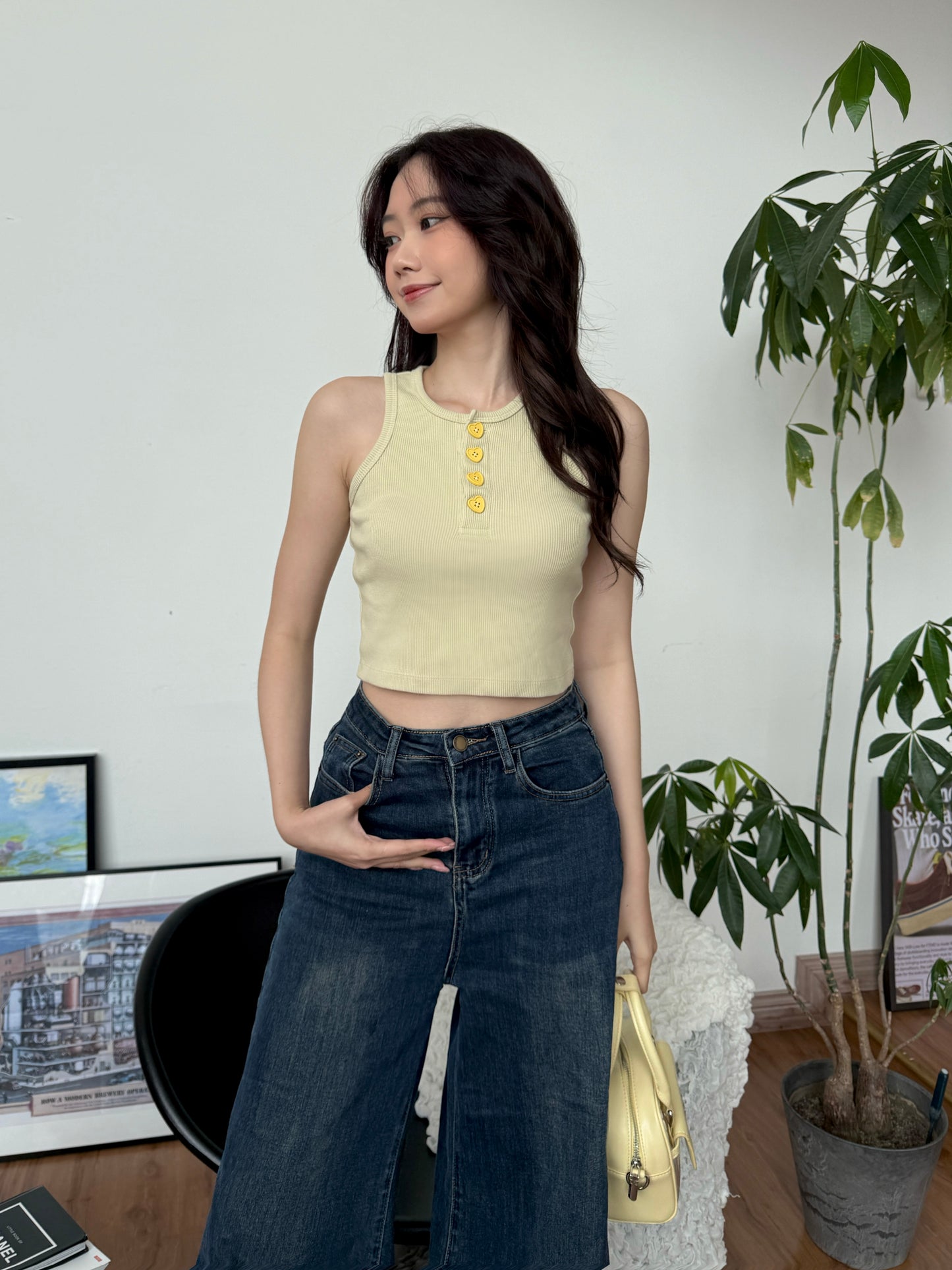 Cu Button Tank Top (Beige)