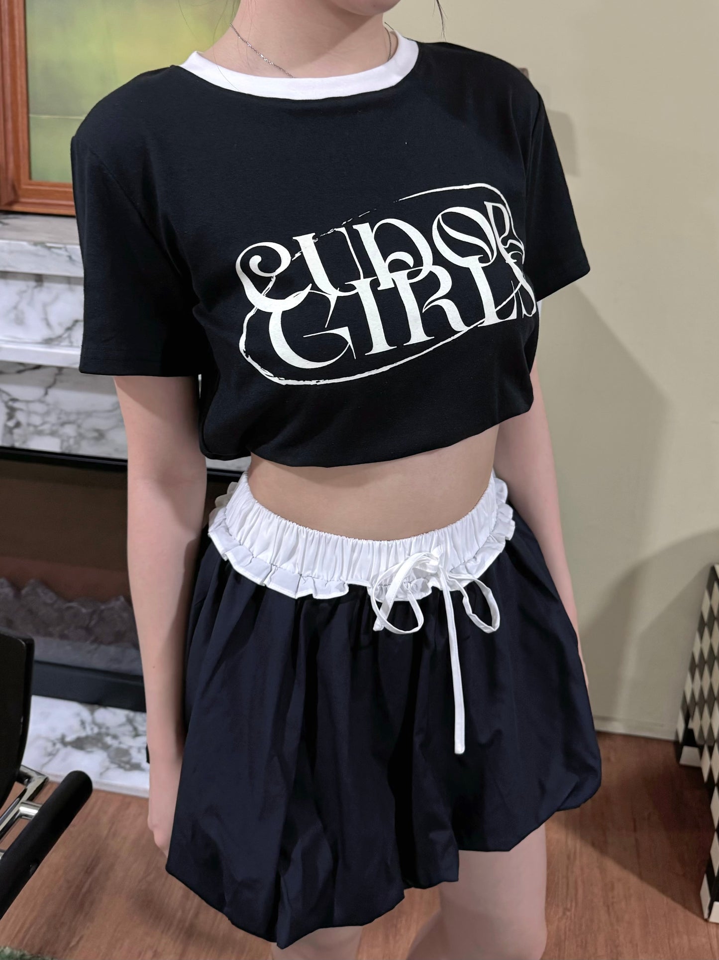 Ruby Ruffle Skirt (Black)