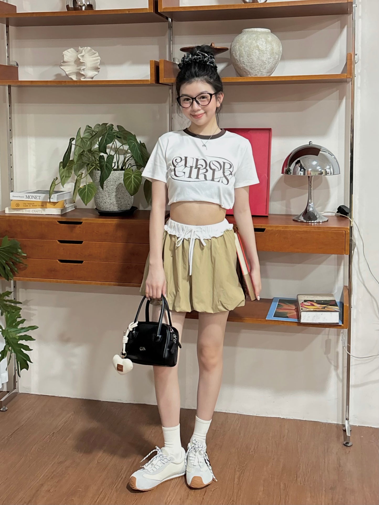 Ruby Ruffle Skirt (Khaki)
