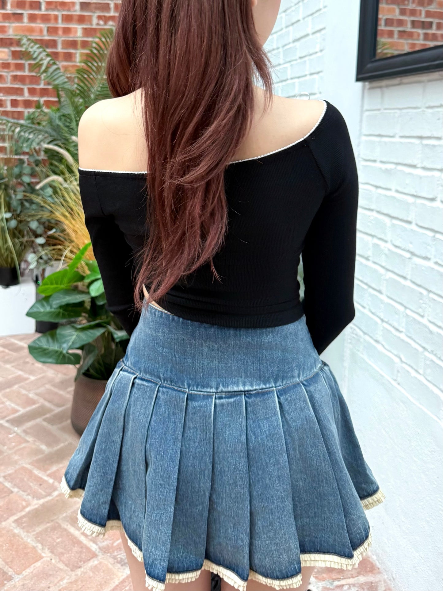 Violetta Ribbon Long Sleeve Top (Black)