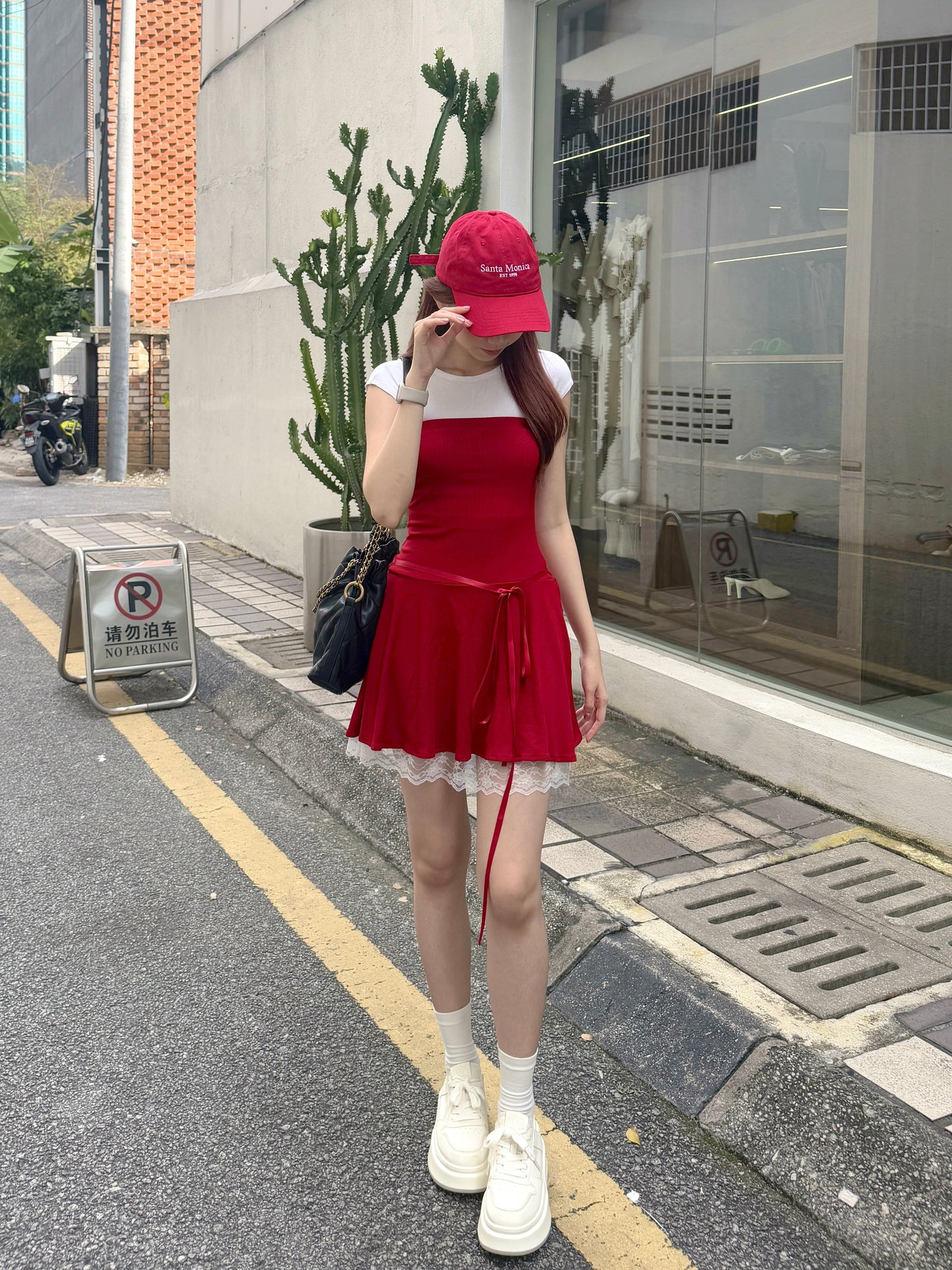 Sorella Lacey Dress (Red)