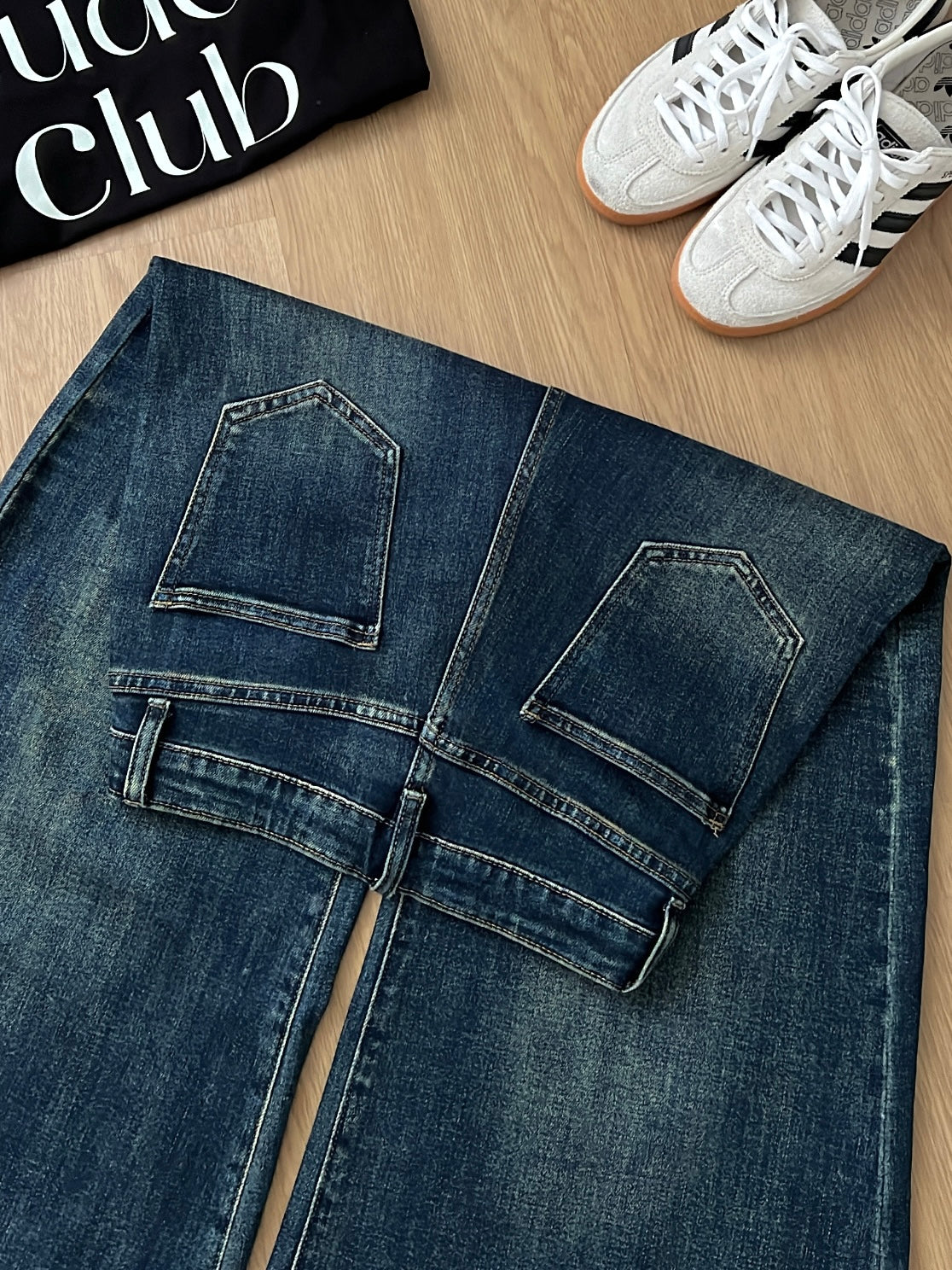 Lexi Retro Flared Jeans